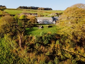 9 Bedroom Country House in an Area of Outstanding Natural Beauty in Holbeton, Devon, England